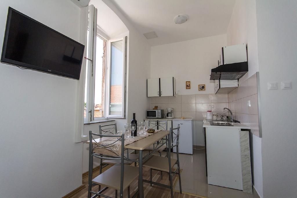 Apartment Cavallo ซาดาร์ ห้อง รูปภาพ